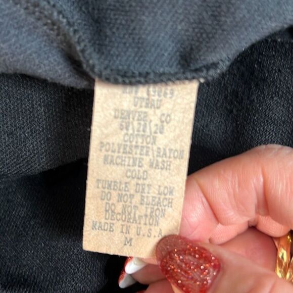 Northeastern University Black Fitted Sweatshirt Top (305) - Picture 6 of 8